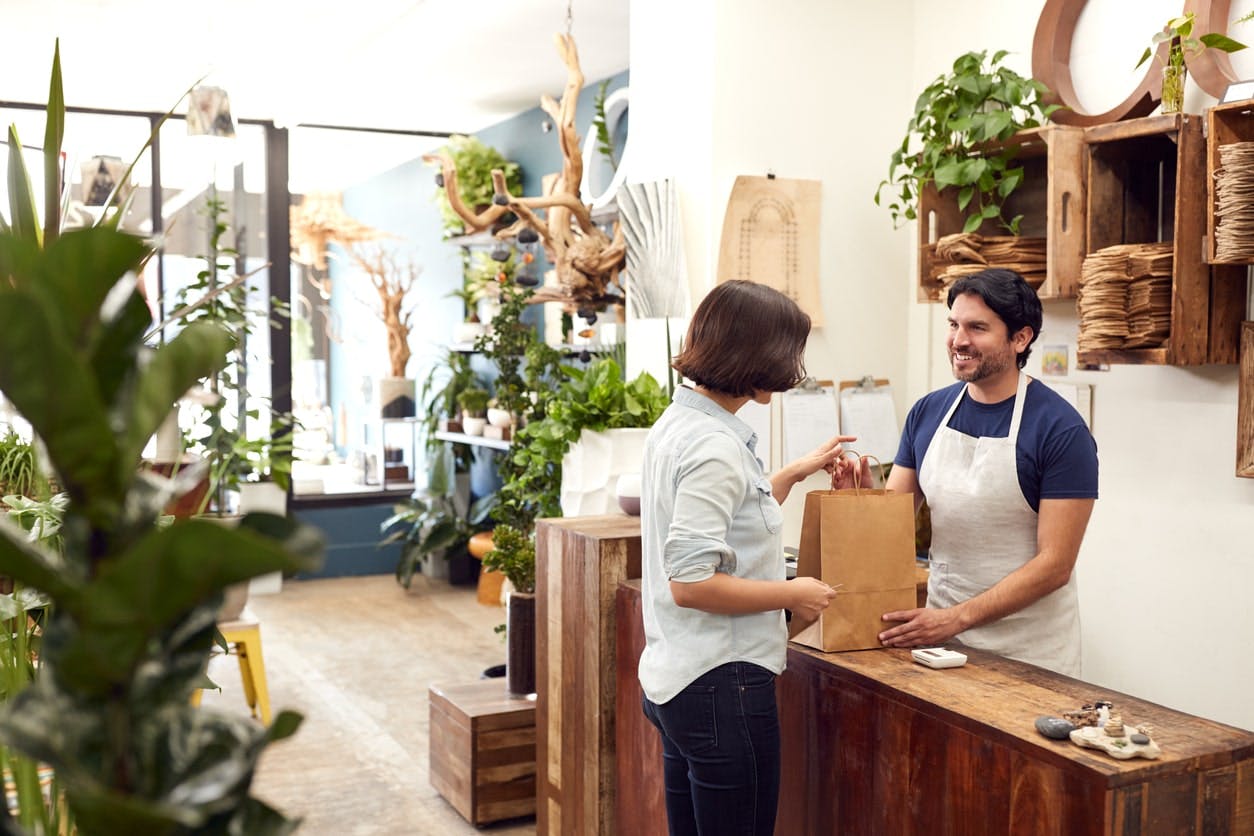 Empowering Store Associates with an AI-Enabled Customer Experience