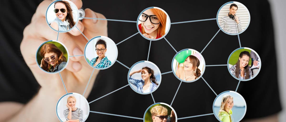 AEM 6.2: Customizing Social Components